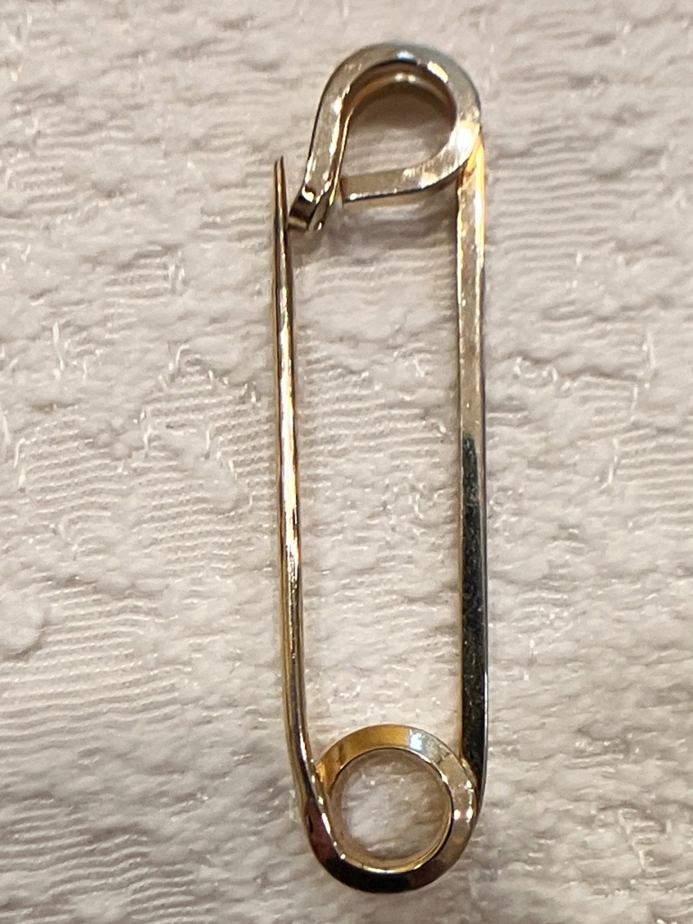 Vintage scarf pin